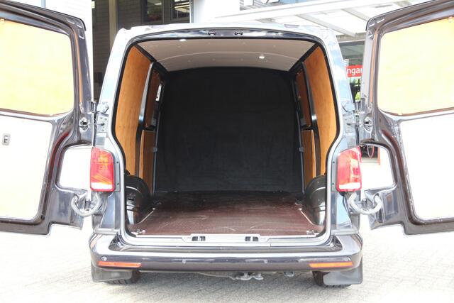 Volkswagen TRANSPORTER 2.0 TDI 204PK | Aut. | 2x Schuifdeur | Virtual | Navi | Camera | Clima..