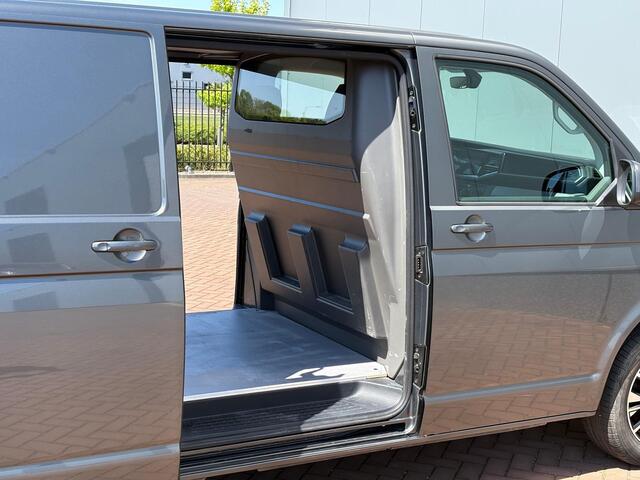 Volkswagen TRANSPORTER 2.0 TDI L1H1 28 Bulli
