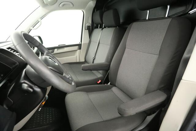 Volkswagen TRANSPORTER 2.0 TDI L1H1 140PK Airco PDC 2xSchuifdeur 3 Persoons Imperiaal Elektrpakket Trekhaak