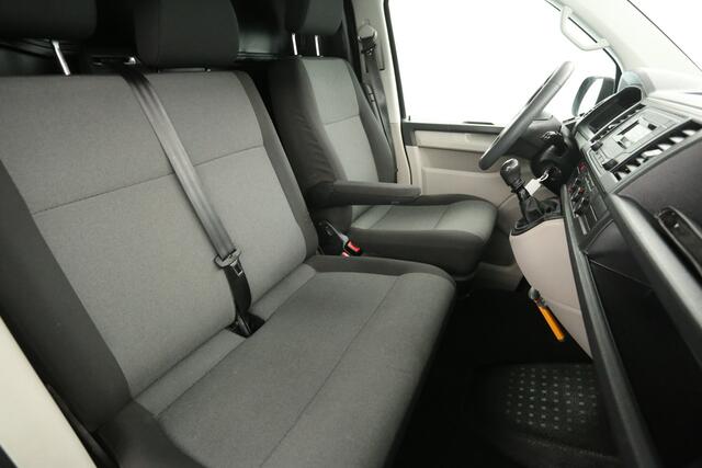 Volkswagen TRANSPORTER 2.0 TDI L1H1 140PK Airco PDC 2xSchuifdeur 3 Persoons Imperiaal Elektrpakket Trekhaak