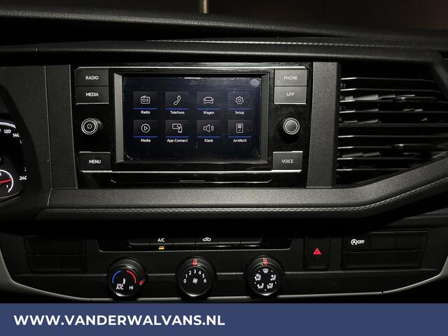 Volkswagen TRANSPORTER 2.0 TDI 150 pk L2H1 Euro6 Airco | Trekhaak | Cruisecontrol | Apple Carplay | PDC Parkeersensoren, Android Auto