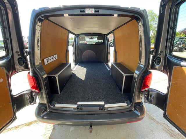 Volkswagen TRANSPORTER 2.0 TDI 204pk DSG L2H1 Bulli Navigatie / Dubbele schuifdeur