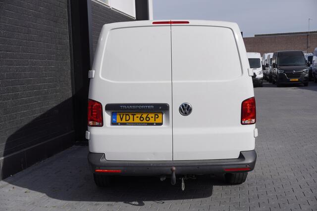 Volkswagen TRANSPORTER 2.0 TDI L2 EURO 6 - Airco - Cruise - PDC - ¤ 13.900,- Excl.