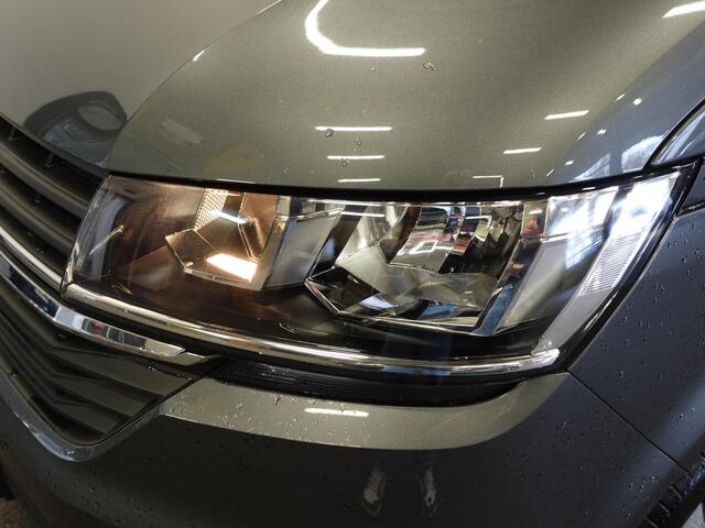 Volkswagen TRANSPORTER 2.0 TDI L2H1 28 Highline Automaat Trekhaak Navigatie Apple Carplay Lm velgen Cruisecontrol ACC