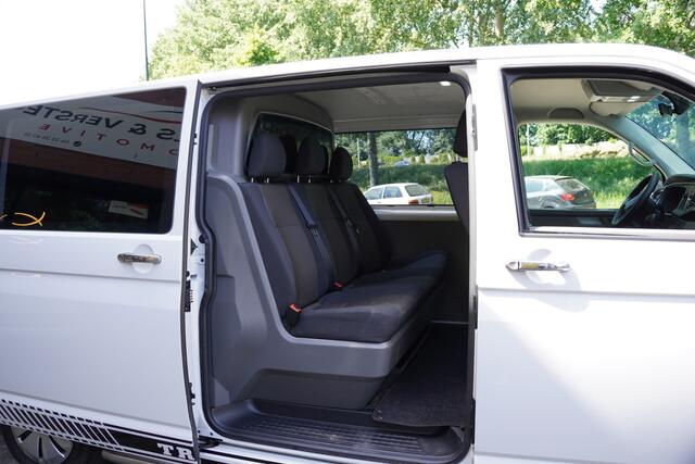 Volkswagen TRANSPORTER 2.0 TDI L2H1 30 DC Highline / Automaat / Cruise / Camera / Trekhaak /