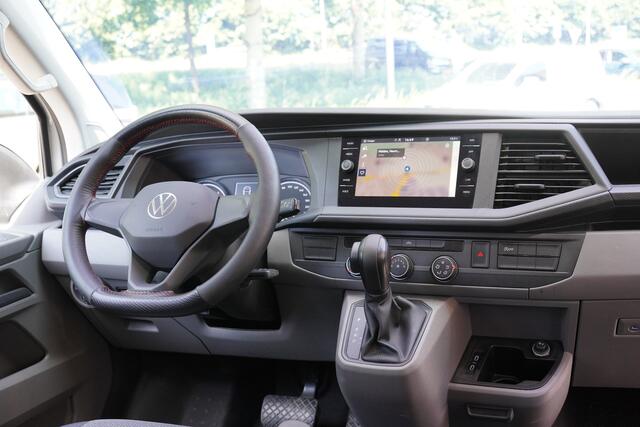 Volkswagen TRANSPORTER 2.0 TDI L2H1 30 DC Highline / Automaat / Cruise / Camera / Trekhaak /