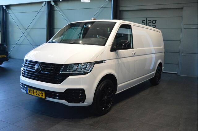 Volkswagen TRANSPORTER 2.0 TDI L2H1 airco navi trekhaak 18 inch 150 pk !!