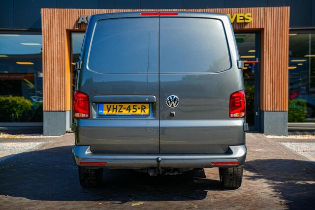 Volkswagen TRANSPORTER 2.0 TDI L1H1 28 BULLI Adapt. Cruise LED Groot Navi Virtual Dash DAB+ Camera Automaat!