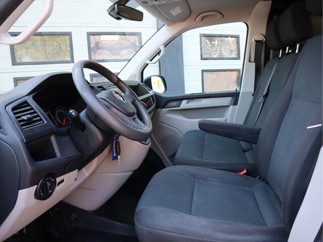 Volkswagen TRANSPORTER 2.0 TDI 150pk Euro 6 Automaat L2 Lang - Airco - Trekhaak