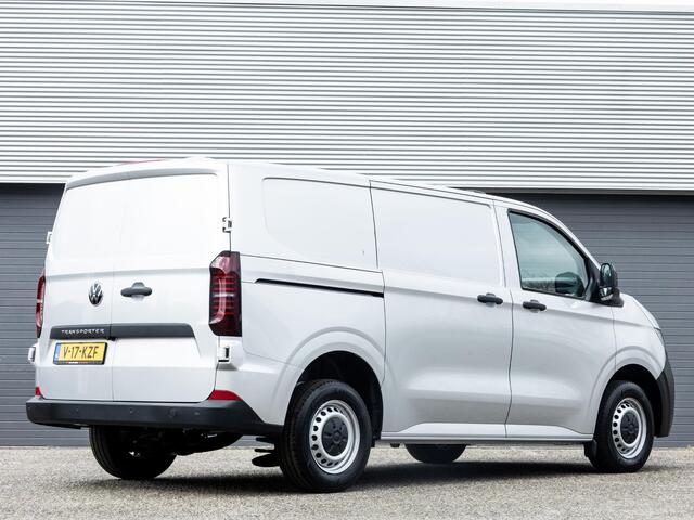 Volkswagen TRANSPORTER T7 2.0 TDI 110pk L1H1 28 Life | Clima | Cruise | 2 stoelen | App-Connect | Achteruitrijcamera |
