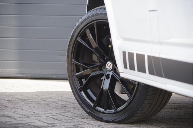 Volkswagen TRANSPORTER 2.0 TDI 3-ZITS, 204PK AUT. TREKHAAK, ADAPT. CRUISE, STANDKACHEL, NAVI, STOELVERWARMING