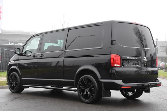 Volkswagen TRANSPORTER 2.0 TDI L2H1 32 DC Bulli Black Edition Virtual, Adaptieve Cruise, LED, Camera, Carplay, Automaat, 150PK, Multimedia, UNIEK!