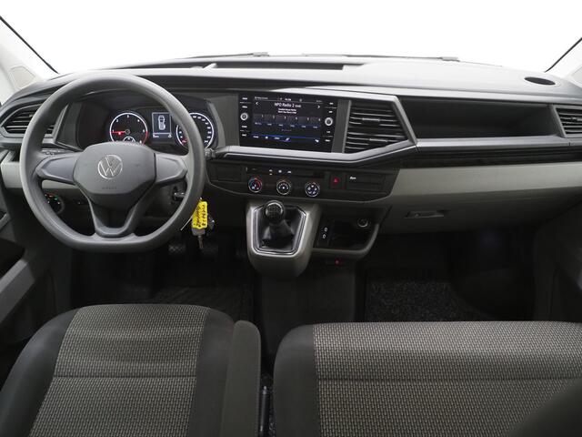 Volkswagen TRANSPORTER 2.0 TDI 150PK DC Dubbele Cabine R-Line L2H1 6-Zits | Sidebars | Splitter | Airco | Carplay | Trekhaak