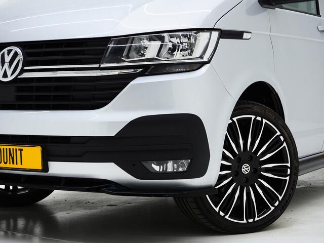 Volkswagen TRANSPORTER 2.0 TDI 150PK DC Dubbele Cabine R-Line L2H1 6-Zits | Sidebars | Splitter | Airco | Carplay | Trekhaak