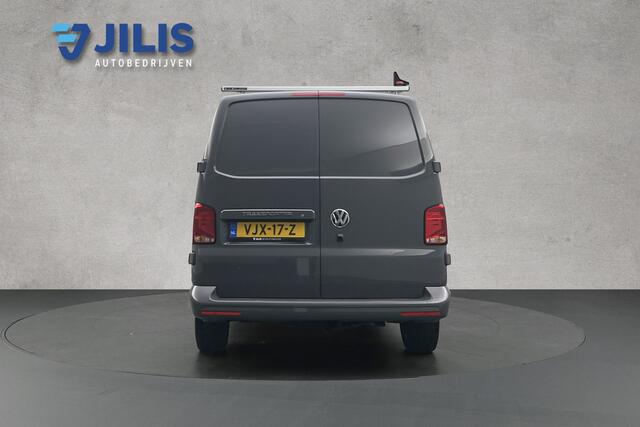 Volkswagen TRANSPORTER 2.0 TDI 150PK L2 Bulli DSG | Camera | Lederen bekleding | Adaptief cruise control | LED