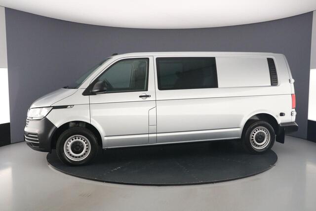 Volkswagen TRANSPORTER 2.0 TDI L2H1 32 150 PK Dubbele cabine | Navigatie | Trekhaak