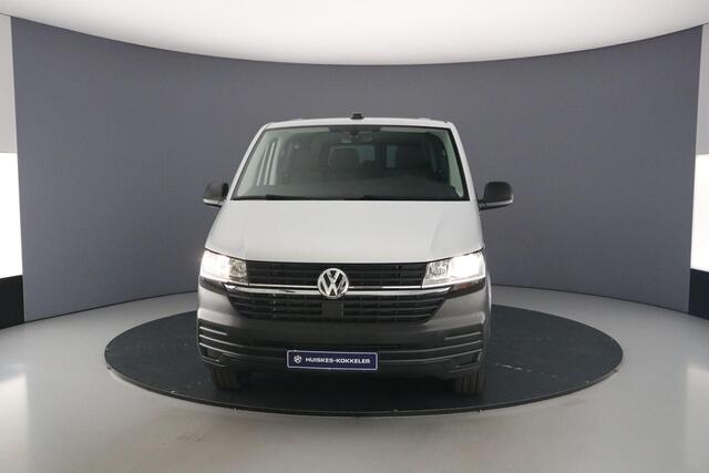 Volkswagen TRANSPORTER 2.0 TDI L2H1 32 150 PK Dubbele cabine | Navigatie | Trekhaak