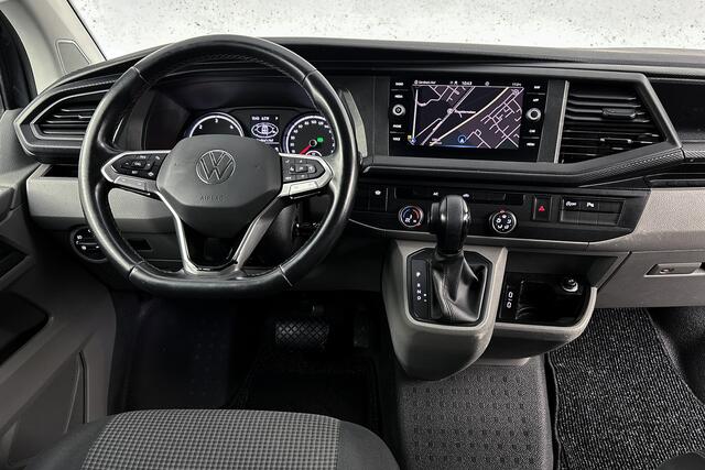 Volkswagen TRANSPORTER 2.0 TDI L2H1 Automaat | LED koplampen | Trekhaak | Parkeersensoren | Apple carplay