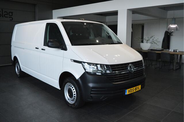 Volkswagen TRANSPORTER 2.0 TDI L2H1 28 airco navi trekhaak 150 pk !!