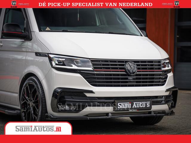Volkswagen TRANSPORTER 2.0 TDI DC L2H1 30 Bulli 6 Persoons | Zeer Dik | In Zeer Goede Conditie | Comfortabele Dubbele Cabine met 6 Zitplaatsen | Body Kit | 20 Inch Brede Zwarte Wielen | Full Led | Camera | 2X Schuif Deuren |