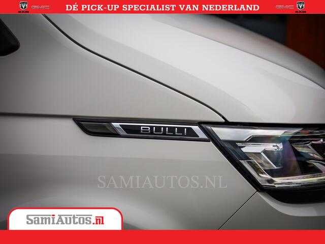 Volkswagen TRANSPORTER 2.0 TDI DC L2H1 30 Bulli 6 Persoons | Zeer Dik | In Zeer Goede Conditie | Comfortabele Dubbele Cabine met 6 Zitplaatsen | Body Kit | 20 Inch Brede Zwarte Wielen | Full Led | Camera | 2X Schuif Deuren |