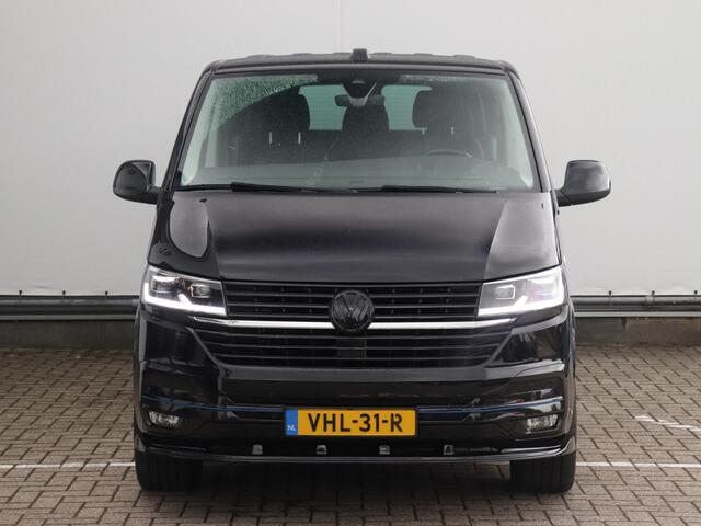 Volkswagen TRANSPORTER 2.0 TDI L2H1 30 DC Bulli 199pk | Leder | 2x schuifdeur met sluithulp | Trekhaak | Achteruitrijcamera | Navigatie 'Pro'|