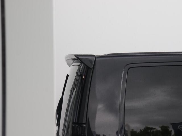 Volkswagen TRANSPORTER 2.0 TDI L2H1 30 DC Bulli 199pk | Leder | 2x schuifdeur met sluithulp | Trekhaak | Achteruitrijcamera | Navigatie 'Pro'|