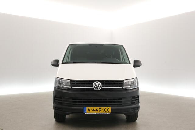 Volkswagen TRANSPORTER 2.0 TDI L2H1 140PK Trekhaak Airco Bluetooth Elektrpakket