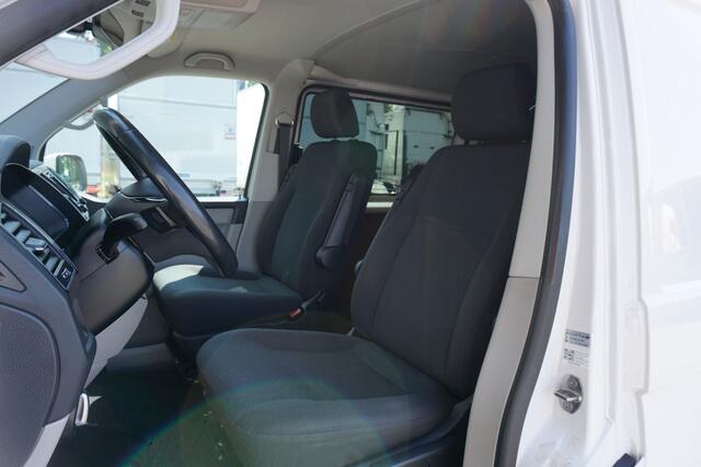 Volkswagen TRANSPORTER 28 | 150 PK AUT | L1H1 | ACC | App-Connect | Trekhaak | Voorruitverwarming