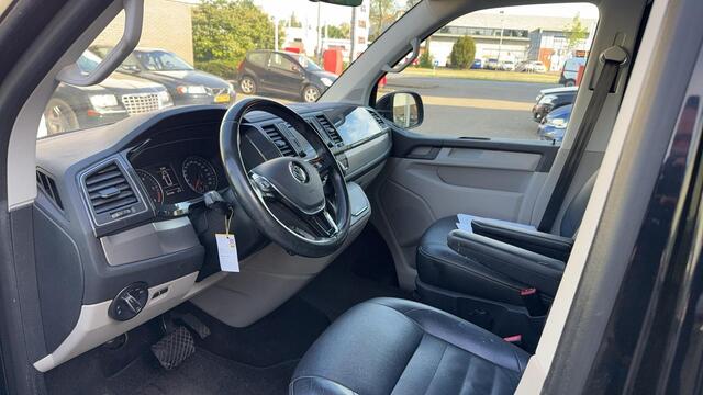 Volkswagen TRANSPORTER 2.0 TDI L2H1 DC Highline DSG Led,Schuifdak 1e Eigenaar en Volledig Dealer onderhouden.