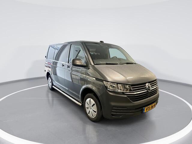 Volkswagen TRANSPORTER 2.0 Tdi 90pk L1H1 26 Economy Business · Apple/Android Car Play · Trekhaak · P-Sensoren · Vloerplaat · Betimmering · Side Bars · Garantie t/m 01-03-2027 of 100.000km