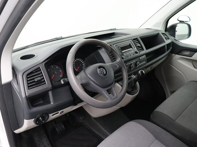 Volkswagen TRANSPORTER 2.0TDI Lang Imperiaal | Trekhaak | Airco | Betimmering