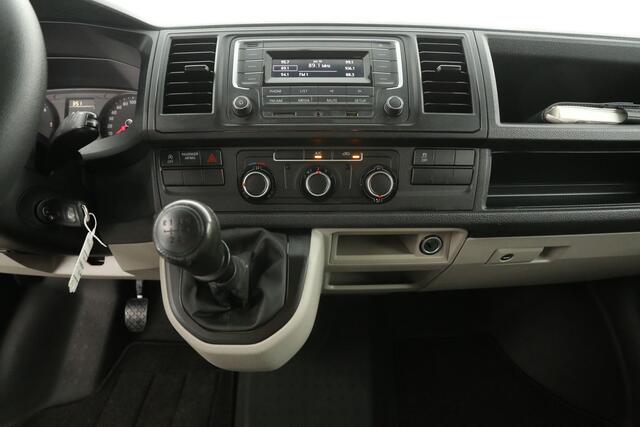 Volkswagen TRANSPORTER 2.0 TDI L2H1 140PK Airco Bluetooth Elektrpakket Trekhaak