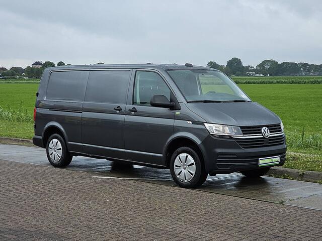 Volkswagen TRANSPORTER 2.0 TDI T6.1 L2H1 Euro6 Airco 3-Zits Camera 1e Eigenaar NAP Trekhaak!