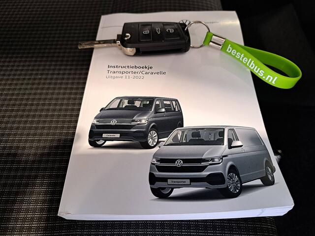 Volkswagen TRANSPORTER 2.0 TDI T6.1 L2H1 Euro6 Airco 3-Zits Camera 1e Eigenaar NAP Trekhaak!