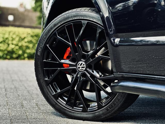 Volkswagen TRANSPORTER 2.0 TDI 150pk | DSG Automaat | Lang | Black Line | LED | Spoiler | 20" Velgen | Leer | 3-zits