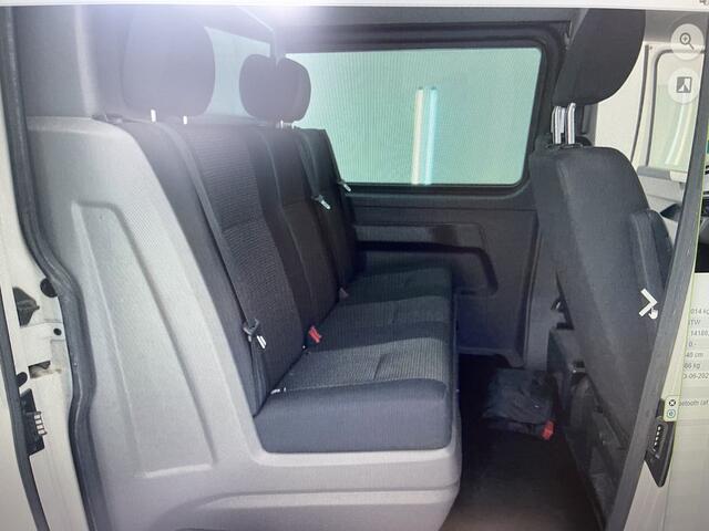 Volkswagen TRANSPORTER 2.0 TDI DSG automaat L2H1 30 DC 5 persoons / vaste prijs rijklaar ¤ 27.950 ex btw / lease vanaf ¤ 456 / airco / cruise / navi / achterdeuren / euro 6 / bpm vrij !