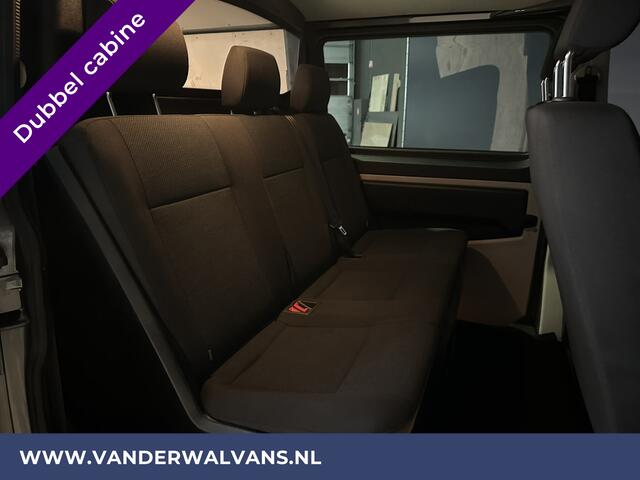 Volkswagen TRANSPORTER 2.0 TDI 150pk Automaat L2H1 Dubbele Cabine Euro6 Airco | 5-Zits | Navigatie | 2x Zijdeur | Cruisecontrol, LM velgen, Parkeersensoren, 2500kg Trekhaak