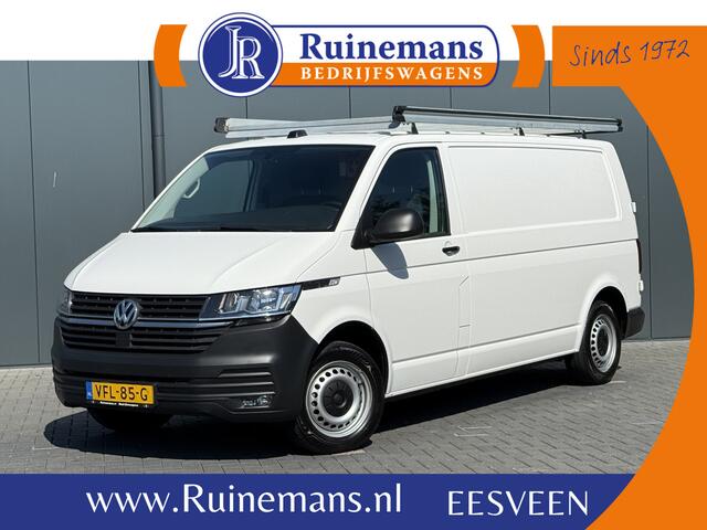 Volkswagen TRANSPORTER 2.0 TDI 150 PK COMFORTLINE / L2H1 / IMPERIAAL / INRICHTING / TREKHAAK / AIRCO / CRUISE / NAVI / CARPLAY