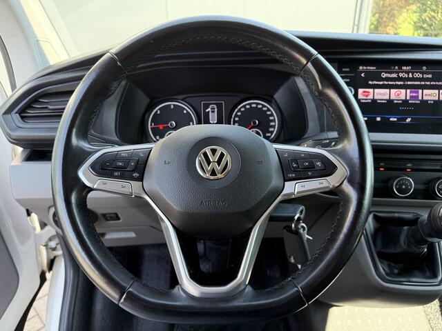 Volkswagen TRANSPORTER 2.0 TDI 150 PK COMFORTLINE / L2H1 / IMPERIAAL / INRICHTING / TREKHAAK / AIRCO / CRUISE / NAVI / CARPLAY