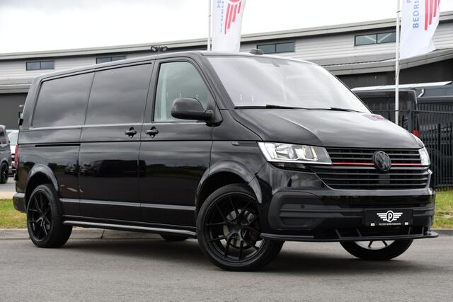 Volkswagen TRANSPORTER 2.0 TDI L2H1 30 Black Edition Adaptieve Cruise, Camera, Carplay, 150PK, 2 x Schuifdeur, Multimedia, Sensoren, Automaat, Uniek!