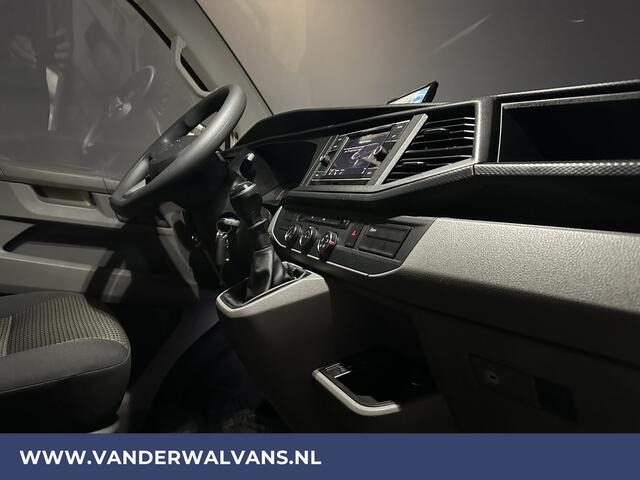 Volkswagen TRANSPORTER 2.0 TDI L2H1 Euro6 Airco | Apple Carplay | Cruisecontrol | Camera | Trekhaak Android auto, Parkeersensoren,
