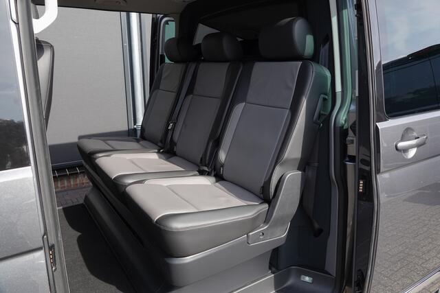 Volkswagen TRANSPORTER L2H1 Dubbel Cabine 2.0Tdi 150Pk DSG7 | Caravelle | 5 persoons | 2x Elektrische Schuifdeur | Trekhaak | 18''