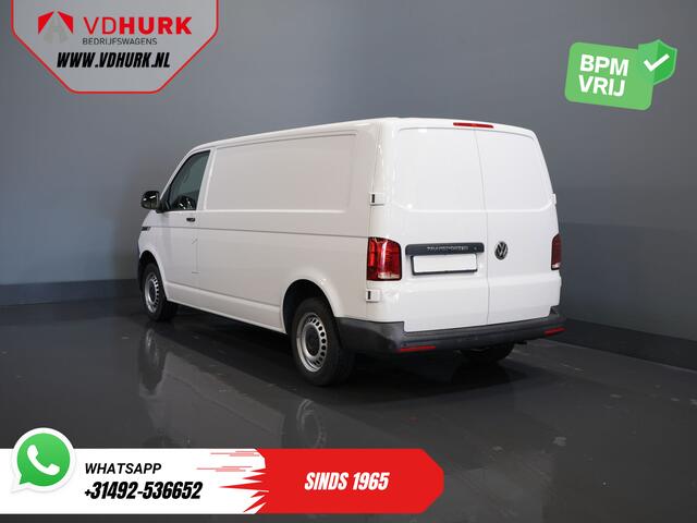 Volkswagen TRANSPORTER 2.0 TDI L2 BPM VRIJ! NL Auto/ Carplay/ Cruise/ Airco/ Navi/ PDC