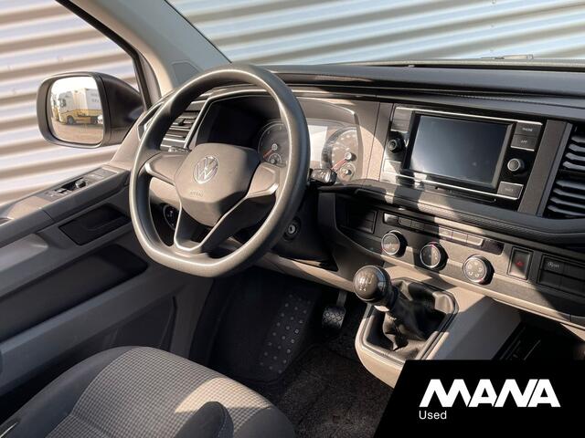 Volkswagen TRANSPORTER 2.0 TDI L1H1 Trekhaak Imperiaal Cruise Carplay Sensoren