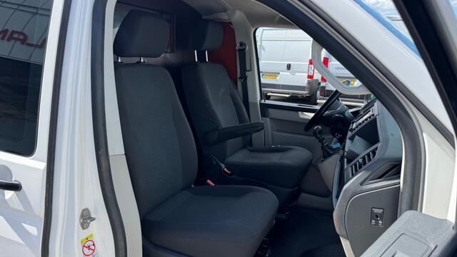Volkswagen TRANSPORTER 2.0 TDI 75KW 102PK EURO 6 NAVIGATIE/ AIRCO/ CRUISE CONTROL/ DUBBELE SCHUIFDEUR/ 100% DEALERONDERHOUDEN