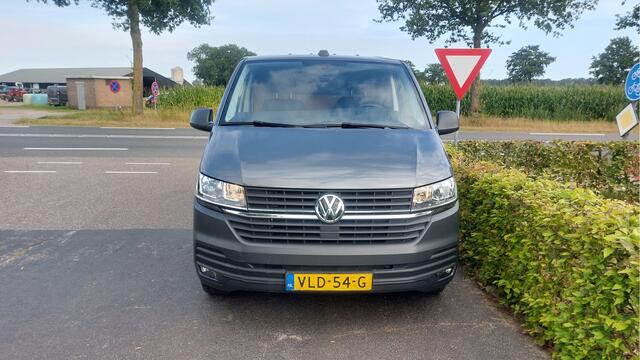 Volkswagen TRANSPORTER 2.0 TDI L2H1 28 AIRCO/NAVI BJ 2021