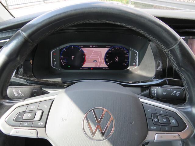 Volkswagen TRANSPORTER 2.0 TDI 150Pk Automaat L2H1 Bulli T6.1 * Rijklaarprijs incl. garantie * Camera * Led Koplampen * Navi * Trekhaak
