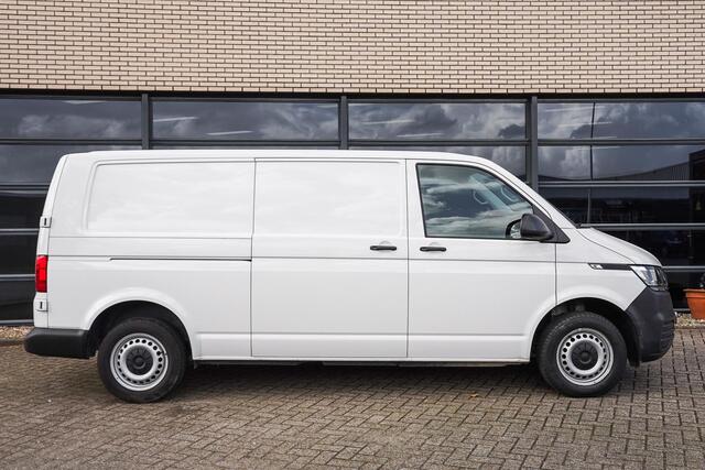 Volkswagen TRANSPORTER 2.0 TDI 150PK L2 |Trekhaak|A-deuren met ruit|