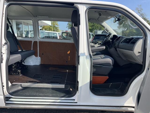 Volkswagen TRANSPORTER Kombi 2.0 TDI DSG Automaat L1H1 BTW en BPM vrij Airco Cruise control Trekhaak PDC 1e eigenaar Euro 5 Combi Personenbus Passenger Groepsvervoer Taxi